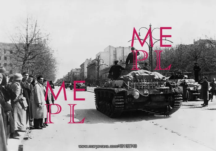 : Parade of German troops in Belgrade, 1941 : Parade of German troops in Belgrade, 1941