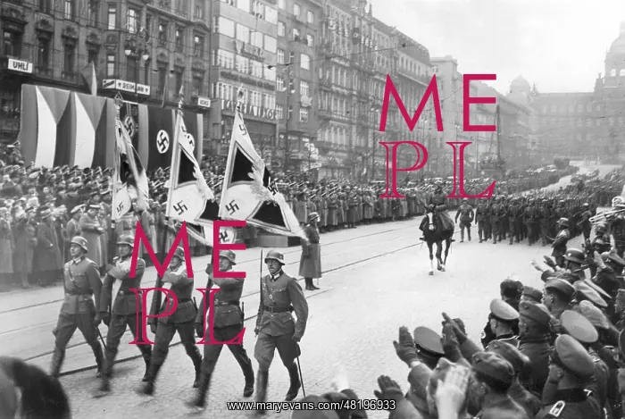 : Parade of German troops in Prague, 1939 : Parade of German troops in Prague, 1939