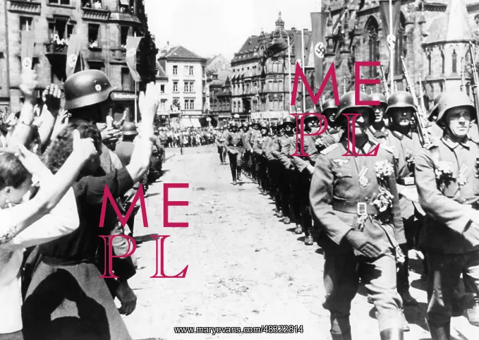 : Parade of German troops in Saarbruecken, 1940 : Parade of German troops in Saarbruecken, 1940