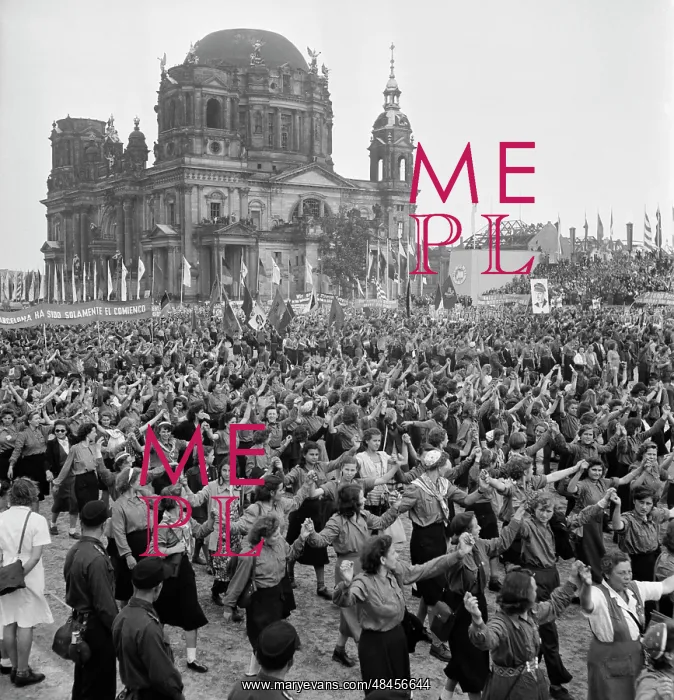 : The parade of German youth : The parade of German youth