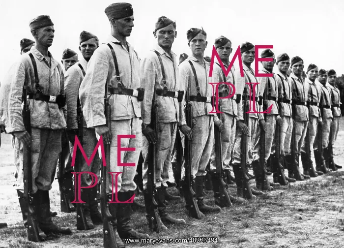  : Parade ground drill at the Fighter Wing Richthofen