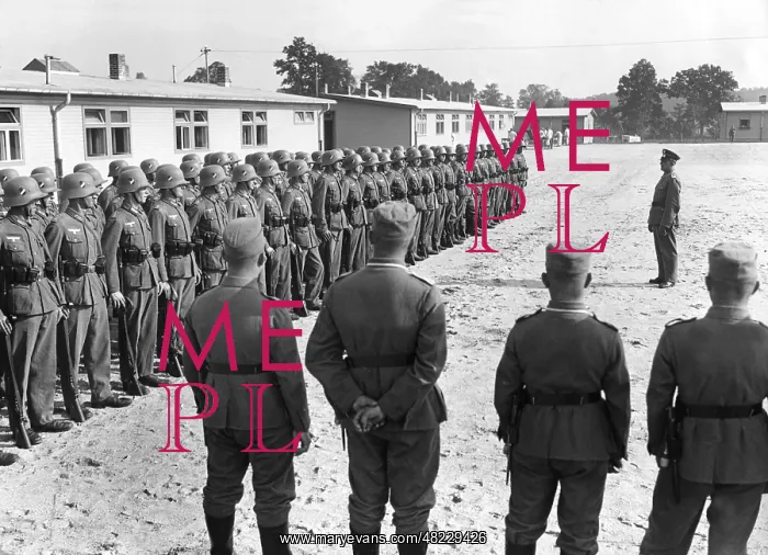 : Parade ground drill at a unit of the Wehrmacht : Parade ground drill at a unit of the Wehrmacht