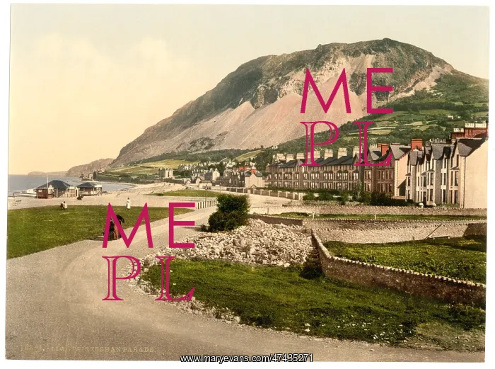 : The parade, Llanfairfechan, Wales : The parade, Llanfairfechan, Wales