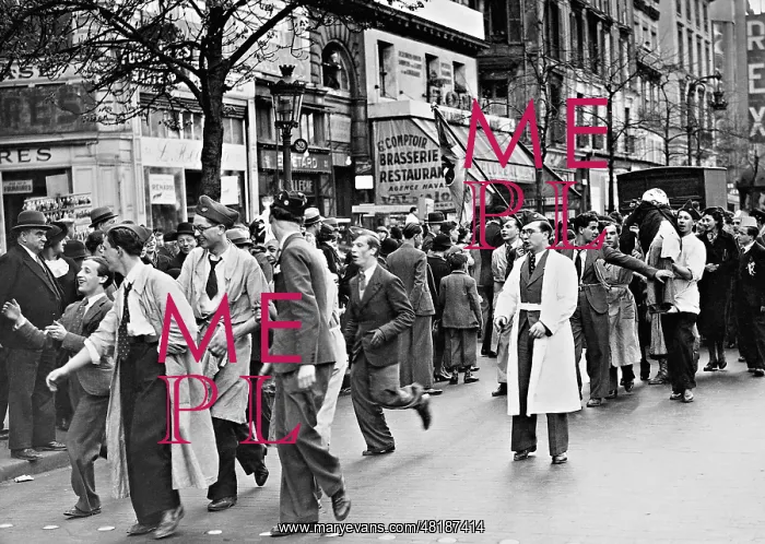 : Parade for Mi-Careme in Paris, 1938 : Parade for Mi-Careme in Paris, 1938