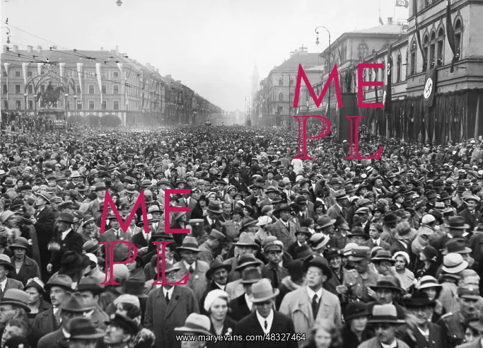: Parade of Munich artists at the Day of German : Parade of Munich artists at the Day of German