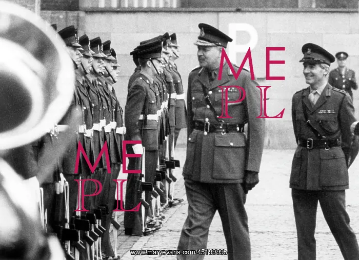 : Parade for new British town major in Berlin : Parade for new British town major in Berlin