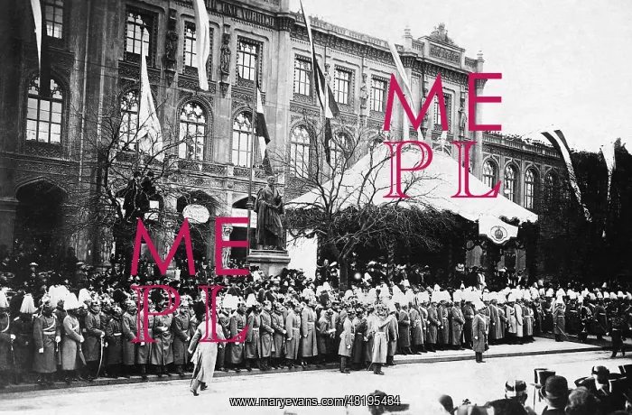 : Parade for the opening of the exhibition for the German Muse : Parade for the opening of the exhibition for the German Muse
