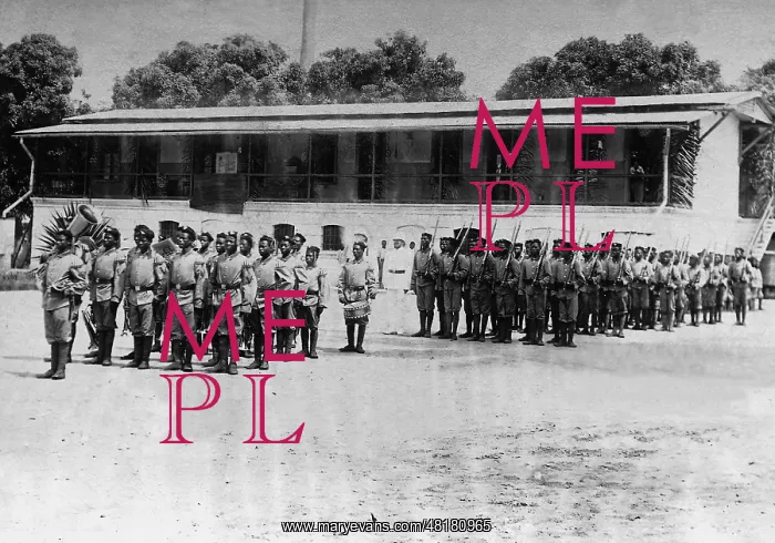 : Parade of the protection force in Cameroon, 1903 : Parade of the protection force in Cameroon, 1903