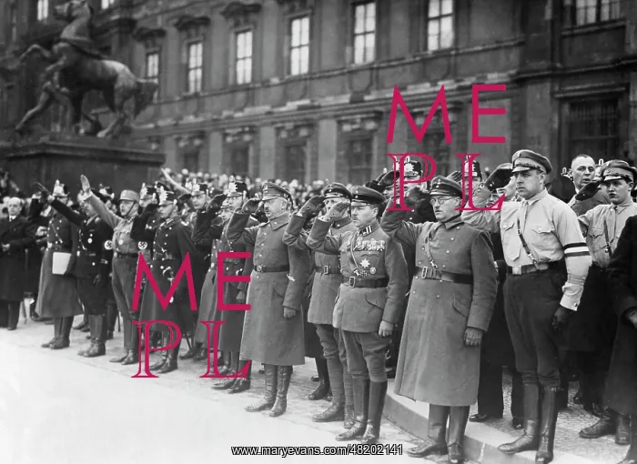 : Parade of the Schutzpolizei in Berlin the day of Potsdam, 19 : Parade of the Schutzpolizei in Berlin the day of Potsdam, 19