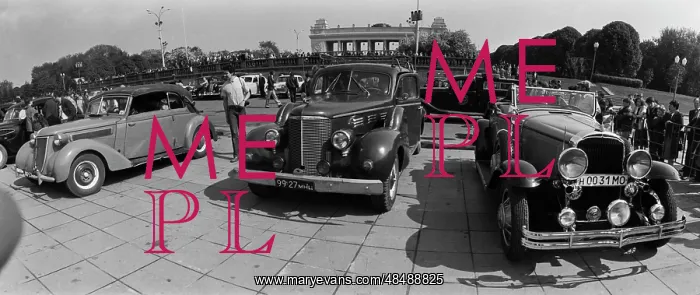 : Parade of vintage machinery : Parade of vintage machinery