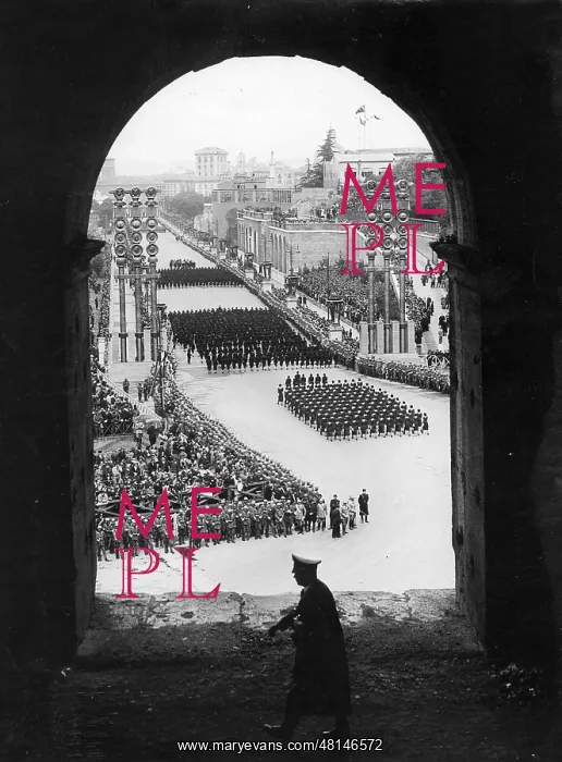 : Parade for the visit of Adolf Hitler in Rome, 1938 : Parade for the visit of Adolf Hitler in Rome, 1938