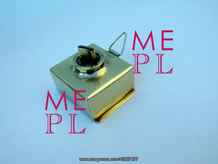 : Paraffin lamp mounted on a 4 5 Howitzer shell case : Paraffin lamp mounted on a 4 5 Howitzer shell case