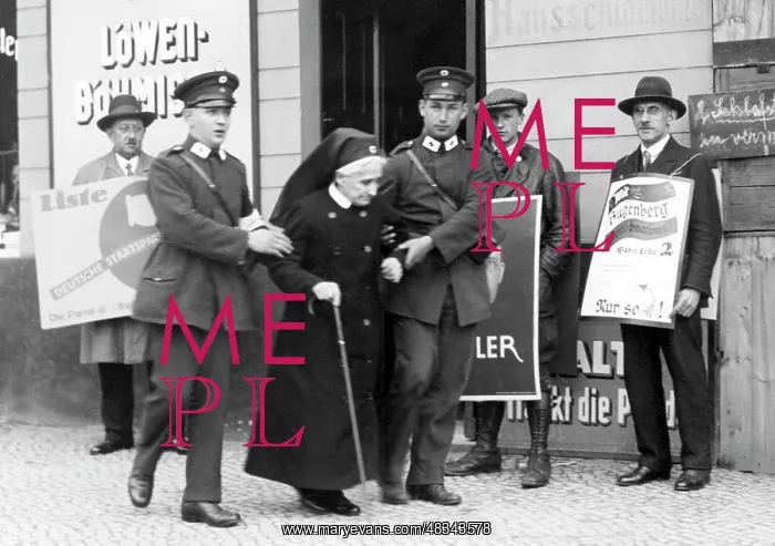 : Paramedics help an old woman to exercise her voting rights : Paramedics help an old woman to exercise her voting rights