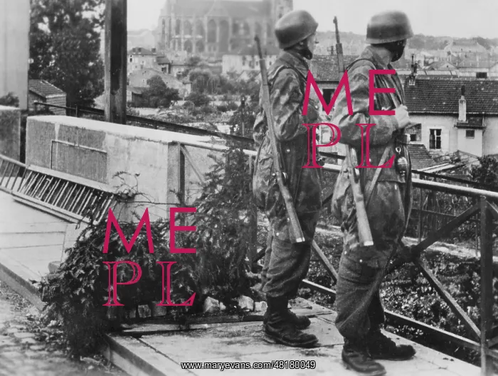 : Paratrooper posts on the Western Front, 1944 : Paratrooper posts on the Western Front, 1944