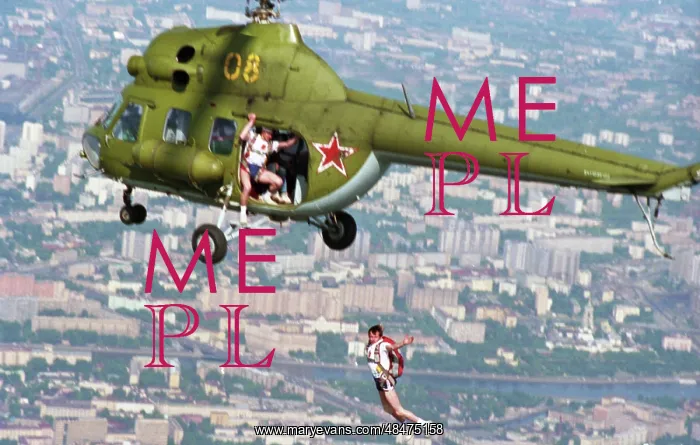 : Paratroopers over Moscow : Paratroopers over Moscow