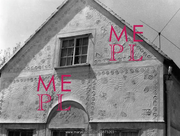 : PARGETTED HOUSE : PARGETTED HOUSE
