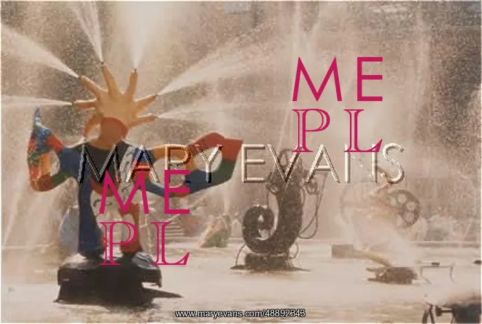  : PARIS / BEAUBOURG FOUNTAIN