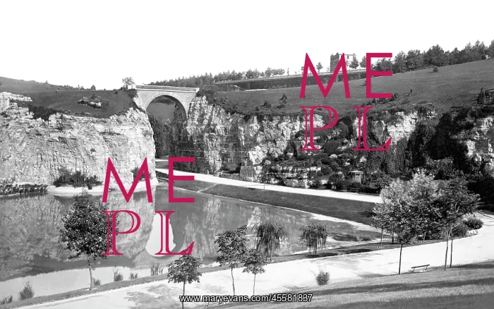  : Paris, Buttes de Chaumont c1871
