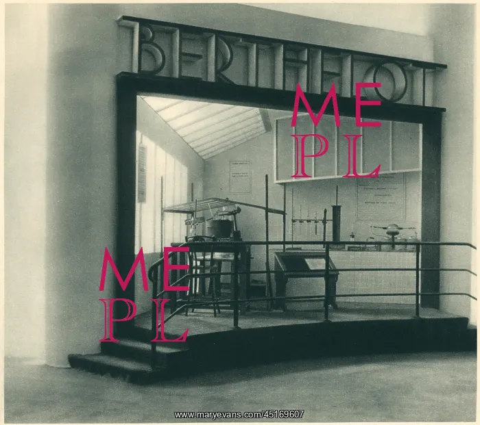 : Paris Expo 1937, Berthelot's Laboratory : Paris Expo 1937, Berthelot's Laboratory