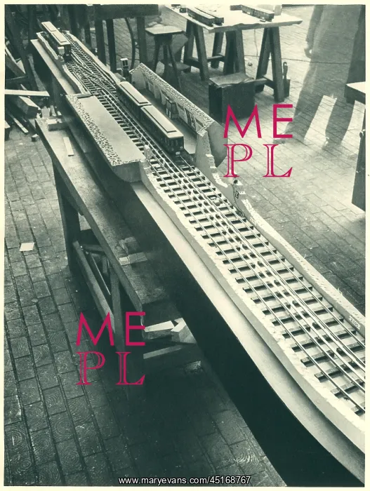 : Paris Expo 1937, Metro Animated Model : Paris Expo 1937, Metro Animated Model