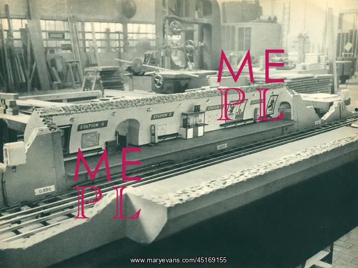: Paris Expo 1937, Metro Animated Model : Paris Expo 1937, Metro Animated Model
