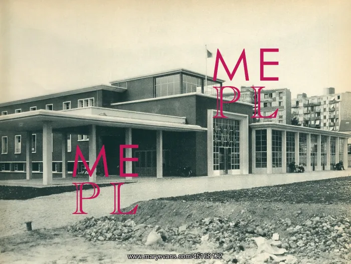 : Paris Expo 1937, Youth Hostel : Paris Expo 1937, Youth Hostel