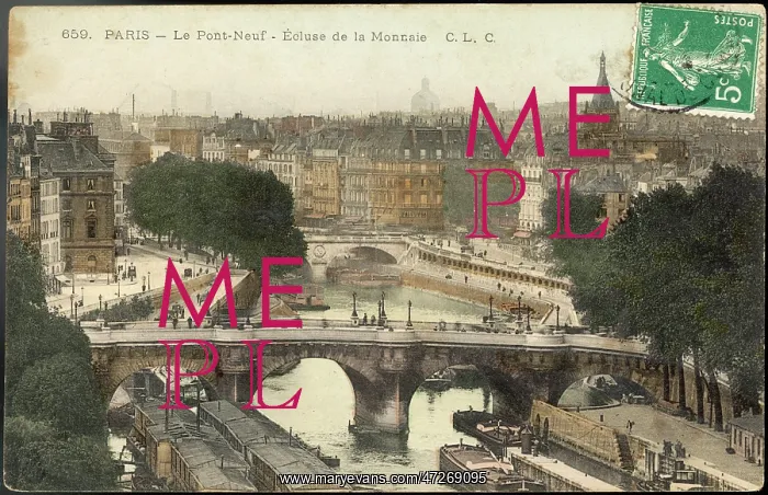  : Paris - River Seine - Pont Neuf