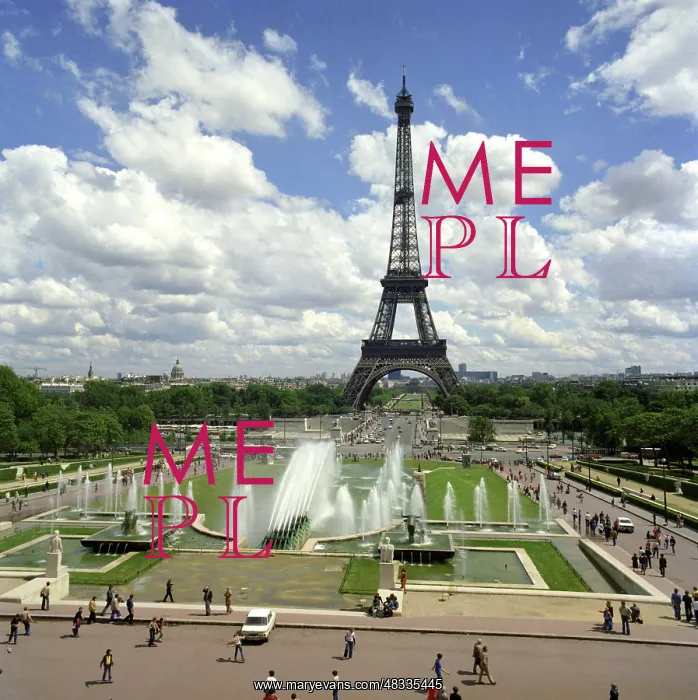 : Paris views, 1977 : Paris views, 1977