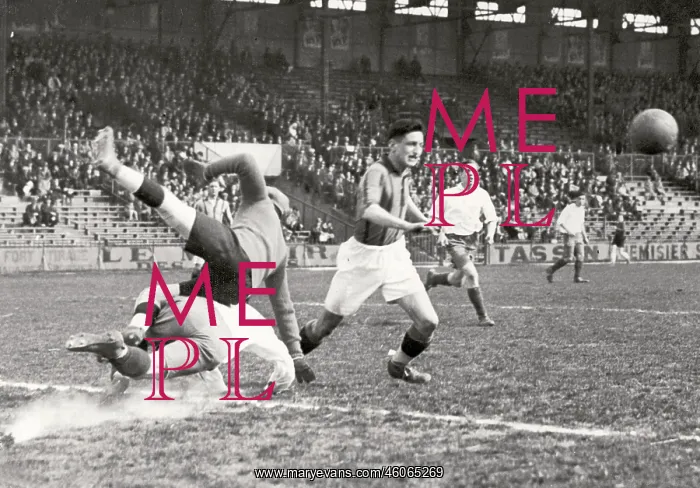 : Parisian Soccer cup : Parisian Soccer cup
