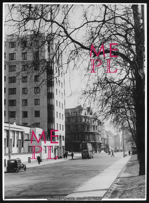  : PARK LANE, LONDON