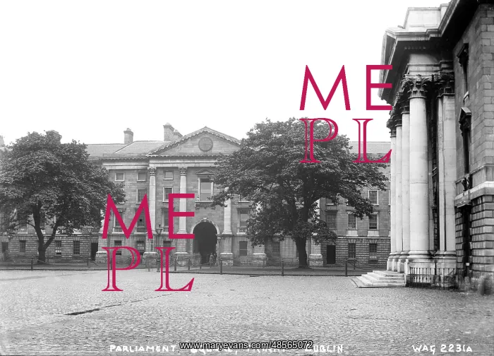 : Parliament Sq. Trinity, Dublin : Parliament Sq. Trinity, Dublin