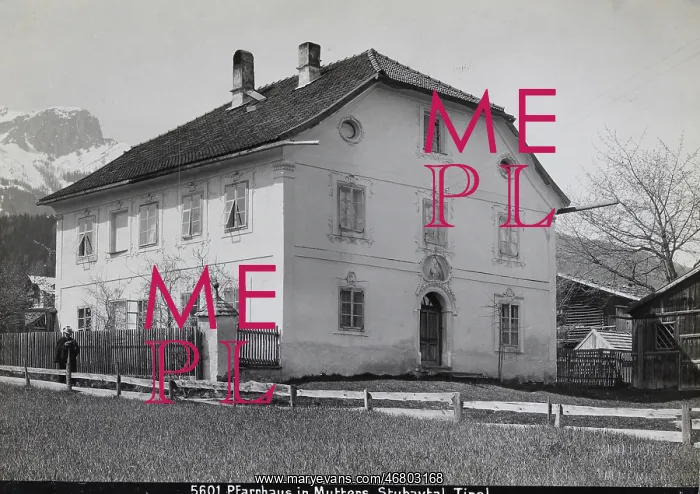 : Parochial house in Mutters : Parochial house in Mutters