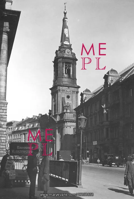 : The Parochialkirche in Berlin, 1933 : The Parochialkirche in Berlin, 1933