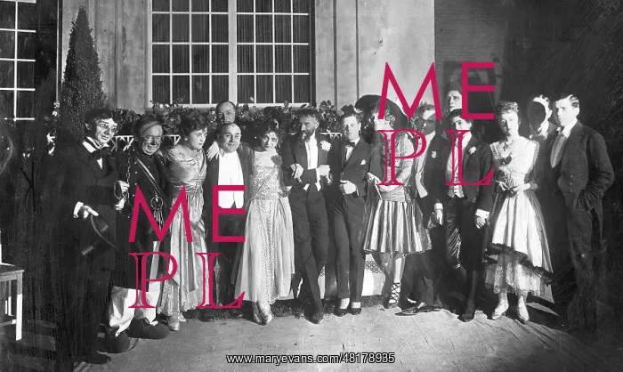 : Participants in the performance The Bat, 1917 : Participants in the performance The Bat, 1917