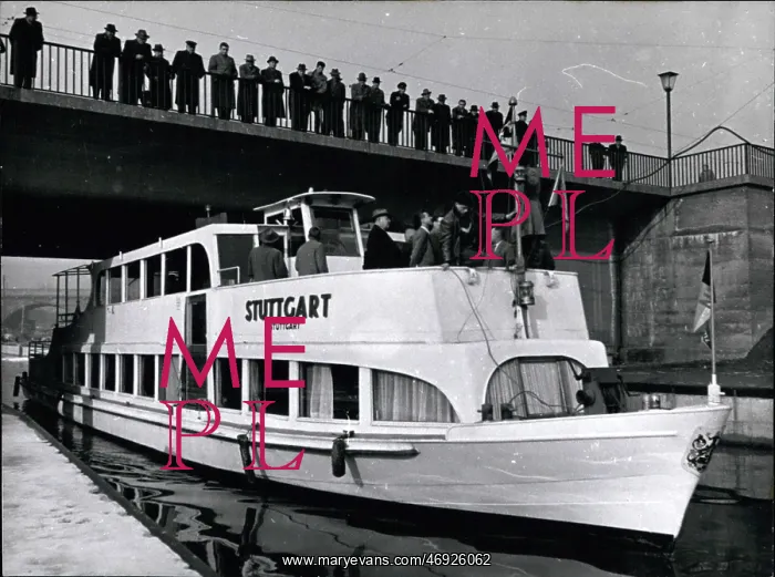: Passenger boat, the Stuttgart, Neckar lock : Passenger boat, the Stuttgart, Neckar lock