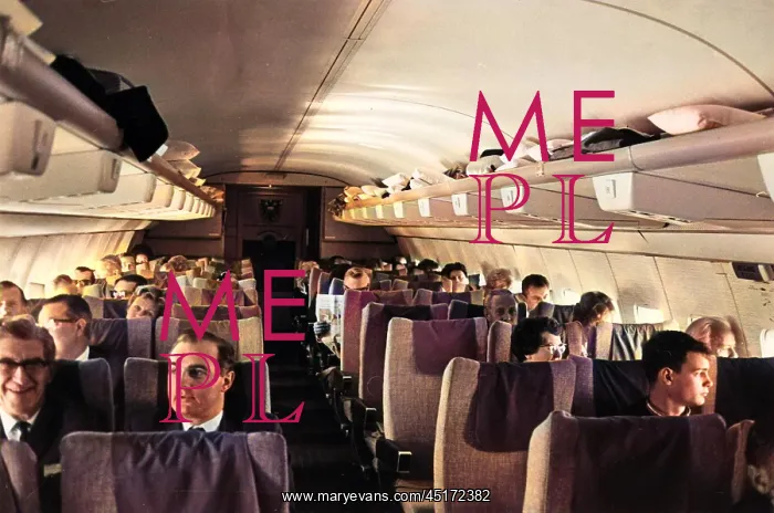  : PASSENGERS ON A 727