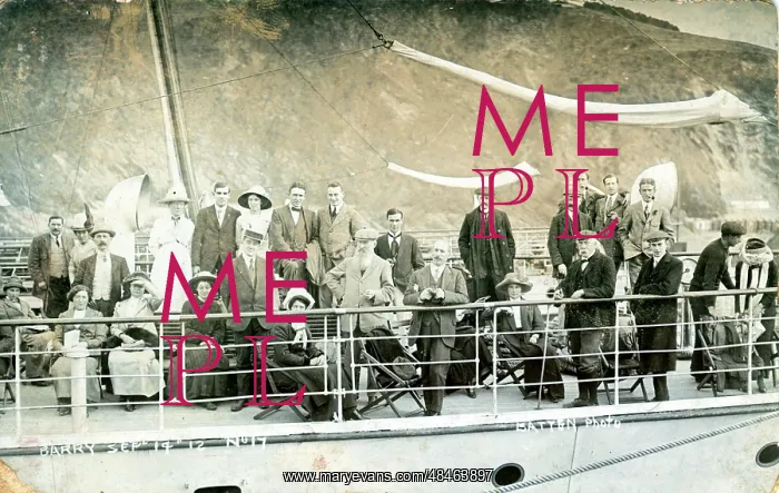: Passengers on Pleasure Boat, Ilfracombe, Devon : Passengers on Pleasure Boat, Ilfracombe, Devon