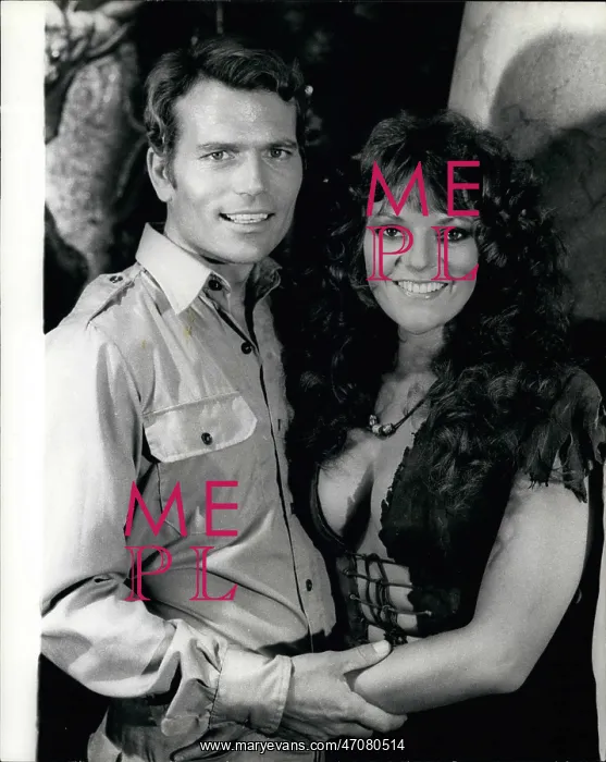 : Pat Wayne and Dana Gillespie at Pinewood studios : Pat Wayne and Dana Gillespie at Pinewood studios