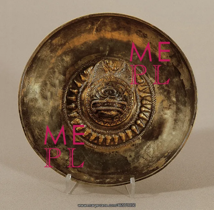 : Patera with a fox head : Patera with a fox head