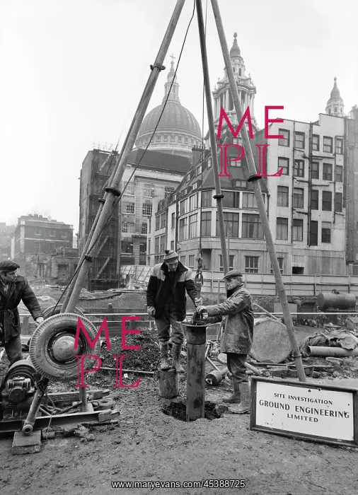 : Paternoster Square, City of London : Paternoster Square, City of London
