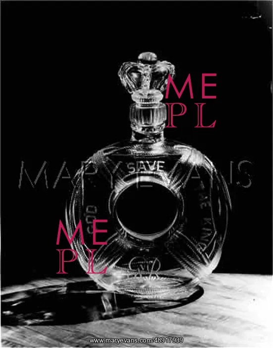 : PATRIOTIC PERFUME BOTTLE : PATRIOTIC PERFUME BOTTLE