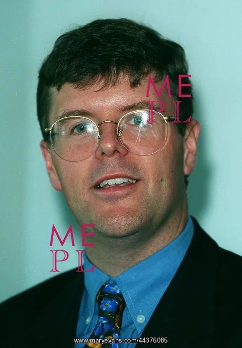  : Paul Burstow MP