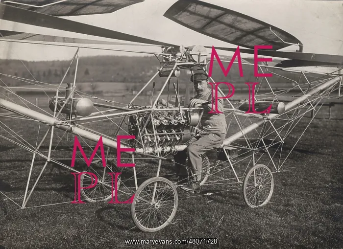 : Paul Cornu's helicopter of 1907 : Paul Cornu's helicopter of 1907