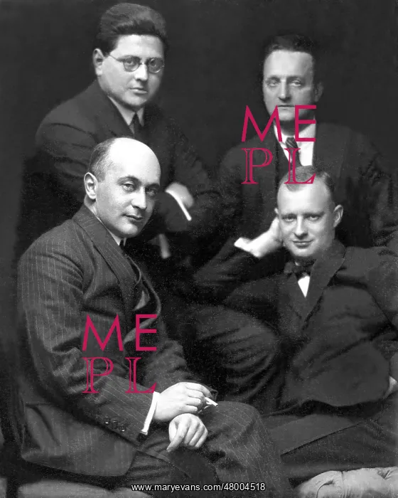 : Paul Hindemith with members of the Amar Quartet, 1924 : Paul Hindemith with members of the Amar Quartet, 1924