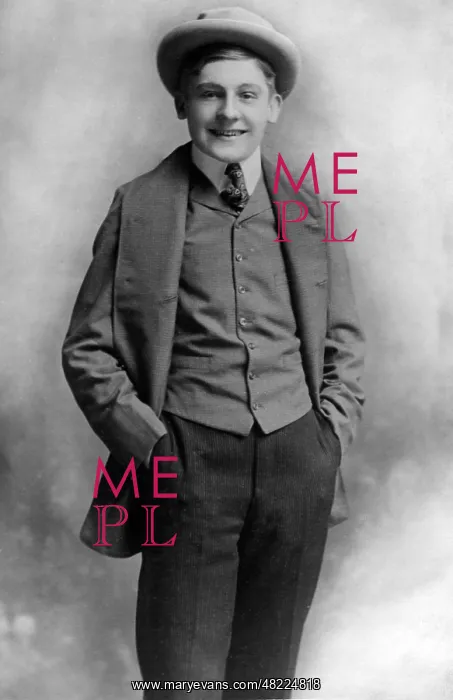 : Paul Hnrbiger as Pepi Freising : Paul Hnrbiger as Pepi Freising