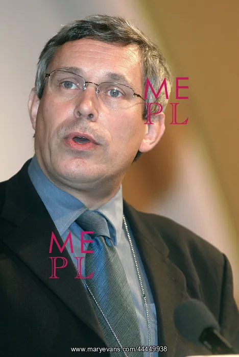 : Paul Holmes MP : Paul Holmes MP