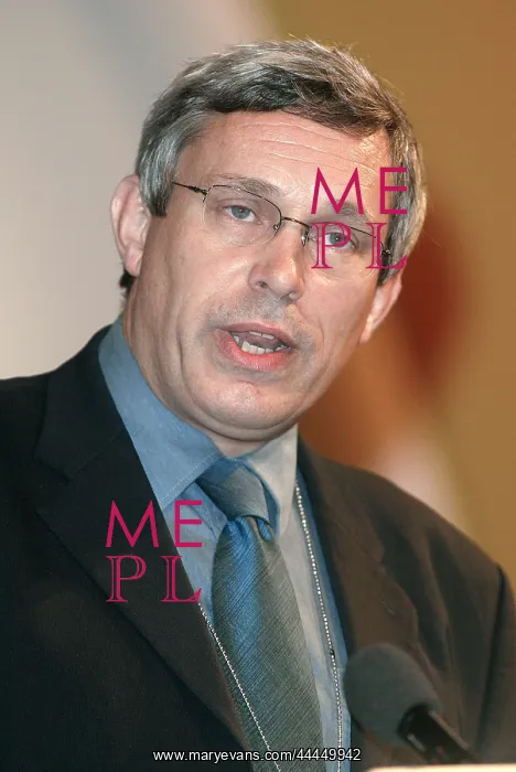 : Paul Holmes MP : Paul Holmes MP