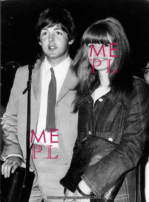 : Paul McCartney, Beatle, and Jane Asher, actress : Paul McCartney, Beatle, and Jane Asher, actress
