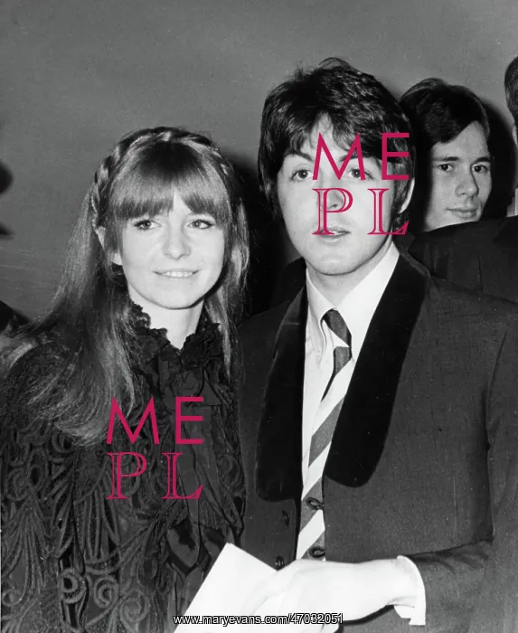 : Paul McCartney, Beatle, and Jane Asher, actress : Paul McCartney, Beatle, and Jane Asher, actress