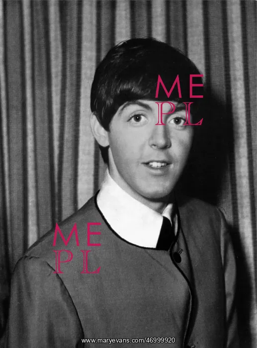 : Paul McCartney of The Beatles pop group : Paul McCartney of The Beatles pop group